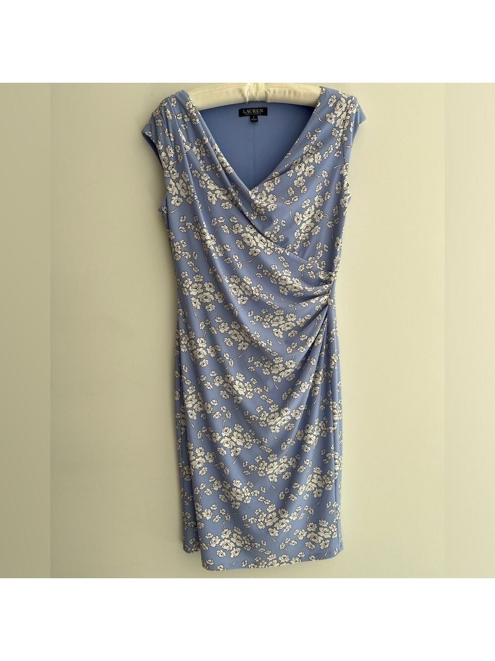 LAUREN Ralph Lauren Faux Wrap Front Midi Dress Floral V Neck Party Occasion Chic